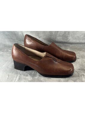 Strictly Comfort Shoes Women's 7M Brown Leather Heels Casual Work Dress Shoes
